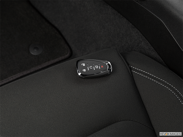 2022 Chevrolet Camaro | Key fob on driver’s seat