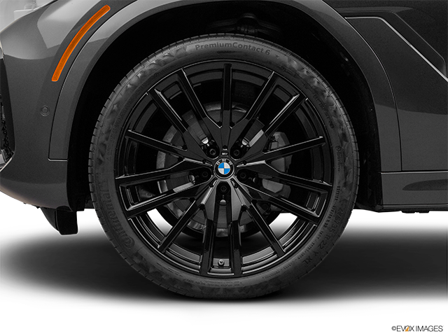 2022 BMW X6 M | Front Drivers side wheel at profile