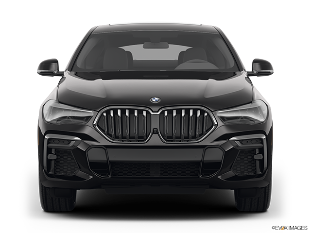 2022 BMW X6 M | Low/wide front