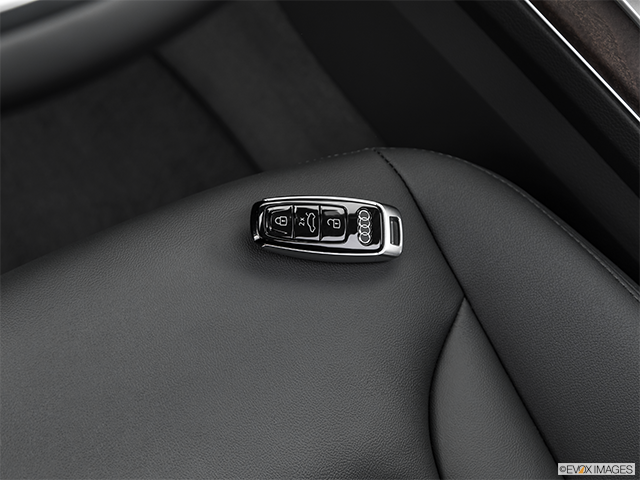 2022 Audi Q7 | Key fob on driver’s seat