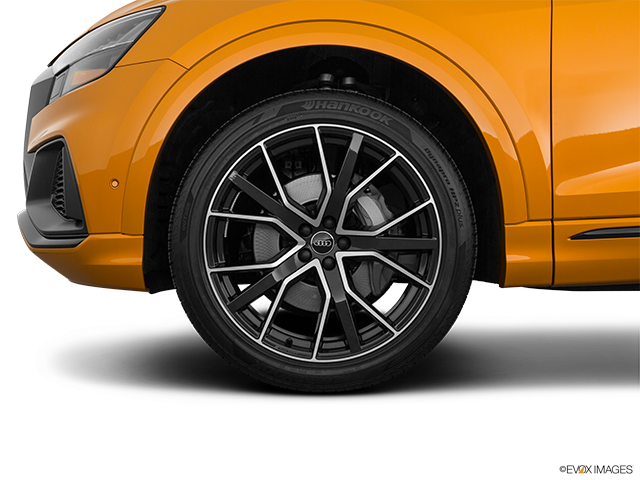 2022 Audi Q8 | Front Drivers side wheel at profile