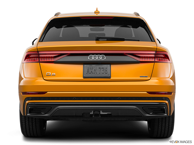2024 Audi Q8 | Low/wide rear