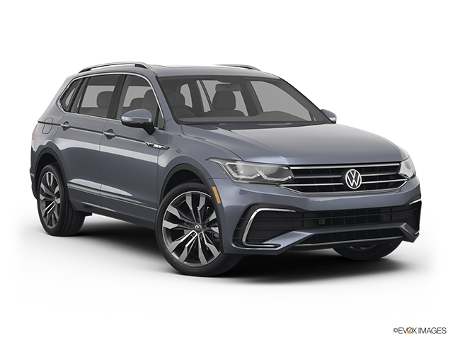 2022 Volkswagen Tiguan | Front passenger 3/4 w/ wheels turned