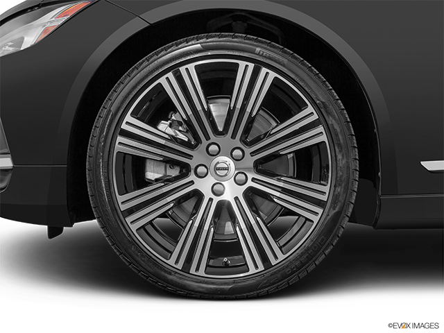 2022 Volvo S90 | Front Drivers side wheel at profile