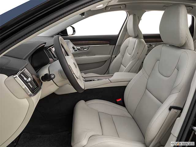 2025 Volvo S90 | Front seats from Drivers Side