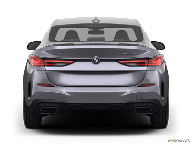 2022 BMW 2 Series | Low/wide rear