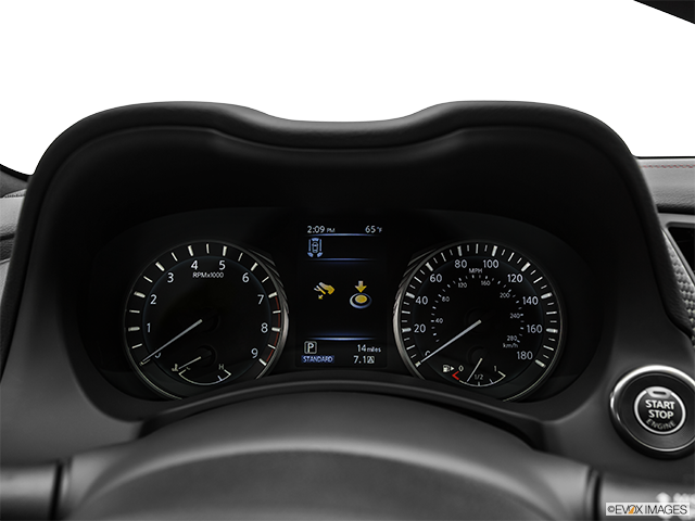 2022 Infiniti Q60 Coupé | Speedometer/tachometer