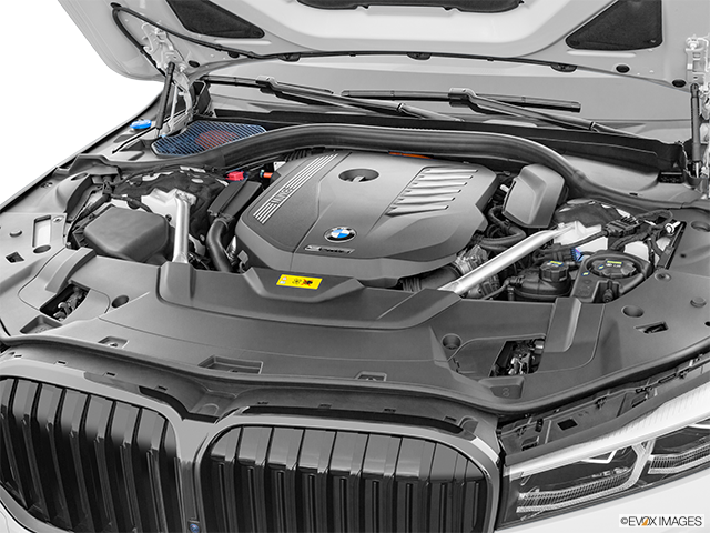 2022 BMW 7 Series | Engine