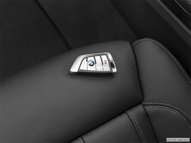 2022 BMW 7 Series | Key fob on driver’s seat