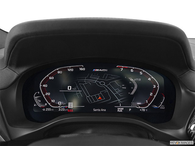 2022 BMW X4 | Speedometer/tachometer