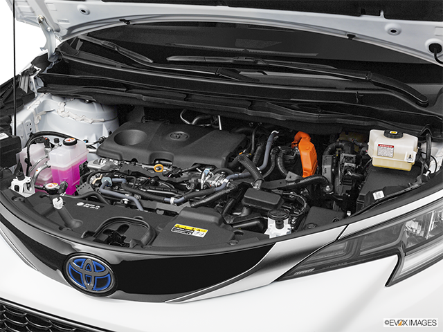 2023 Toyota Sienna | Engine