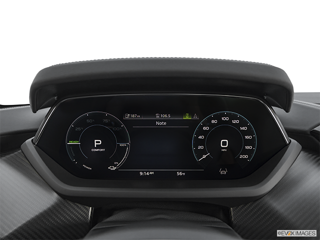 2022 Audi e-tron GT | Speedometer/tachometer