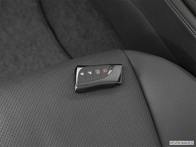 2022 Lexus GX 460 | Key fob on driver’s seat