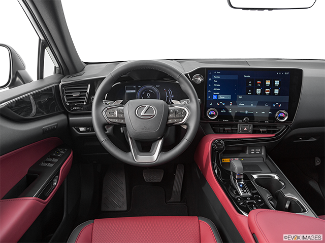 2022 Lexus NX 450h+ | Steering wheel/Center Console