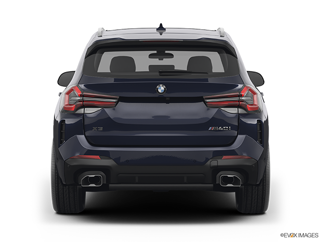 2022 BMW X3 | Low/wide rear