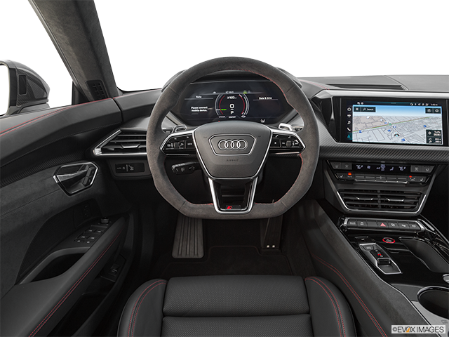 2022 Audi RS e-tron GT | Steering wheel/Center Console