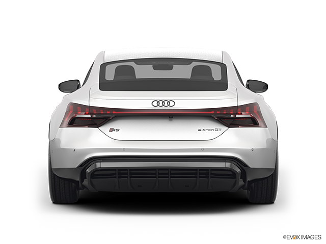 2024 Audi RS e-tron GT | Low/wide rear