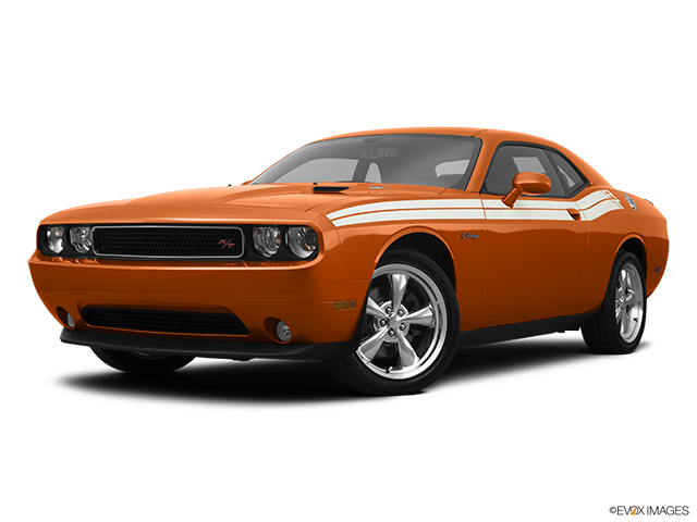 2011 Dodge Challenger SXT Price, Review, Photos (Canada) Driving