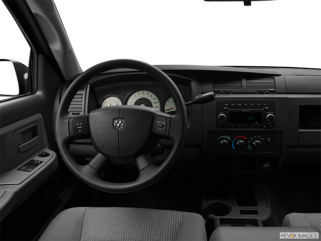 2011 Ram Dakota | Steering wheel/Center Console