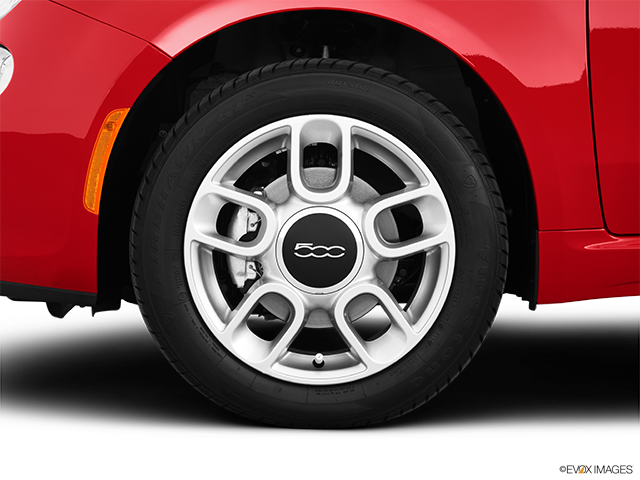 2012 Fiat 500 | Front Drivers side wheel at profile
