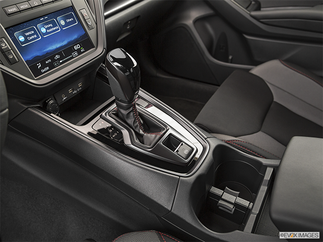 2023 Subaru WRX | Gear shifter/center console