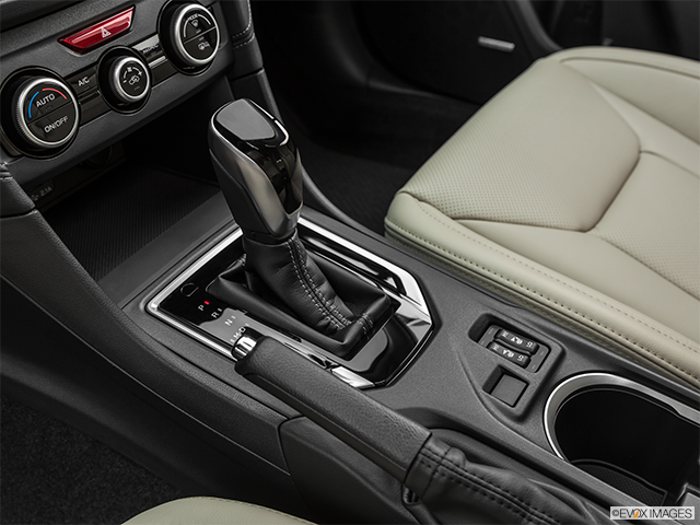 2023 Subaru Impreza | Gear shifter/center console