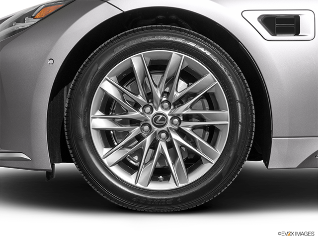 2022 Lexus LS 500h AWD | Front Drivers side wheel at profile