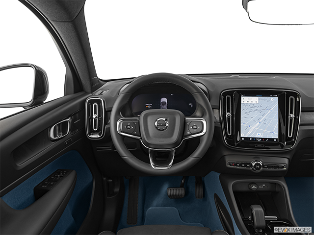 2023 Volvo C40 | Steering wheel/Center Console