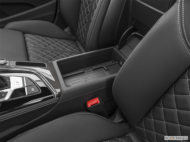 2023 Audi S4 | Front center divider