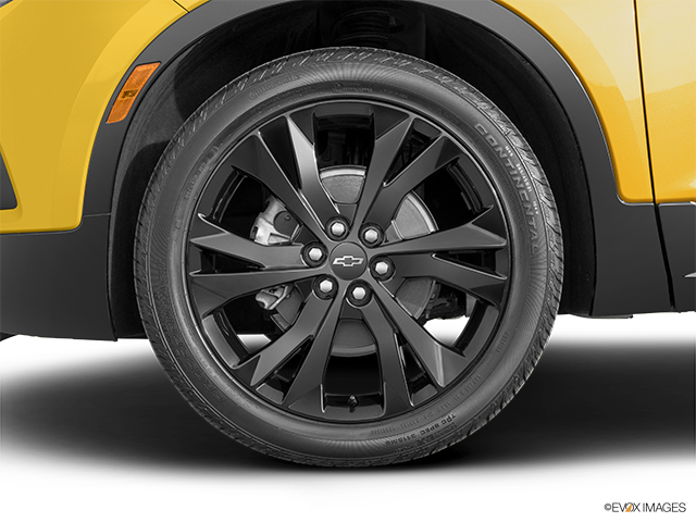 2022 Chevrolet Blazer | Front Drivers side wheel at profile