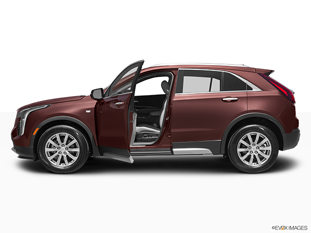 2022 Cadillac XT4 | Driver's side profile with drivers side door open