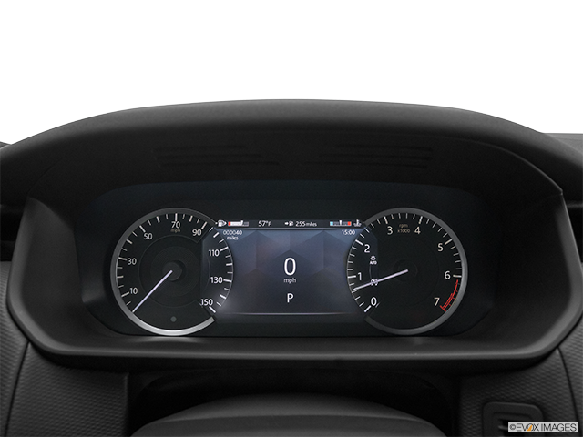2024 Land Rover Discovery | Speedometer/tachometer