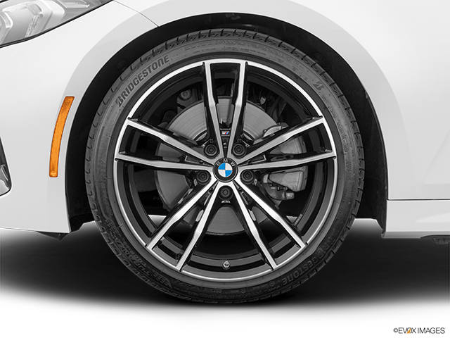 2024 BMW 3 Series | Front Drivers side wheel at profile