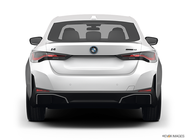 2023 BMW i4 | Low/wide rear