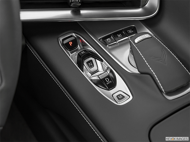 2023 Chevrolet Corvette | Gear shifter/center console