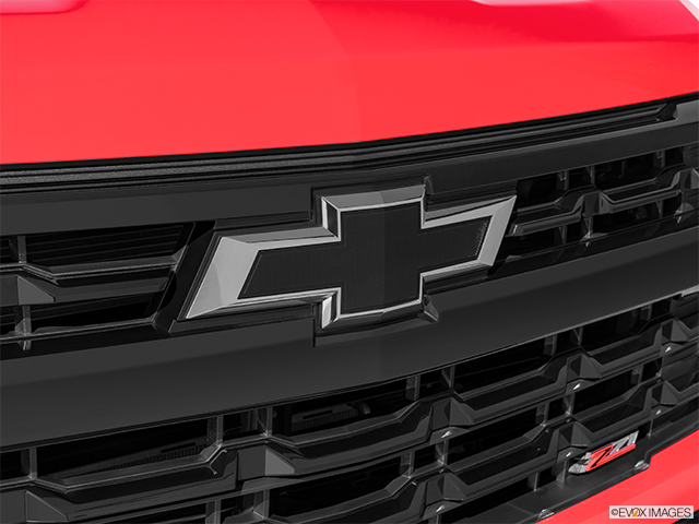 2023 Chevrolet Silverado 1500 | Rear manufacturer badge/emblem