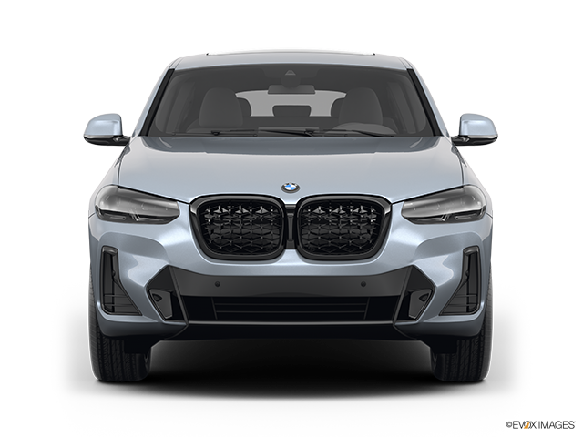 2023 BMW X4 | Low/wide front