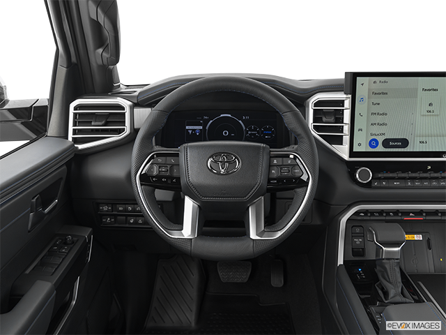 2023 Toyota Tundra | Steering wheel/Center Console