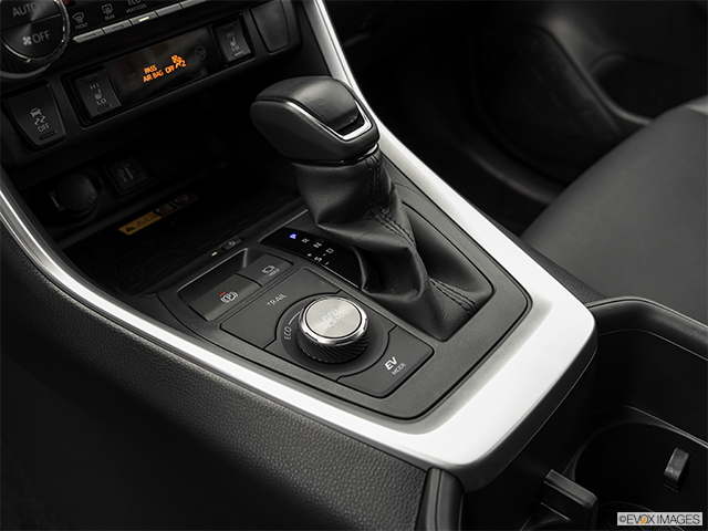 2023 Toyota RAV4 Hybrid | Gear shifter/center console