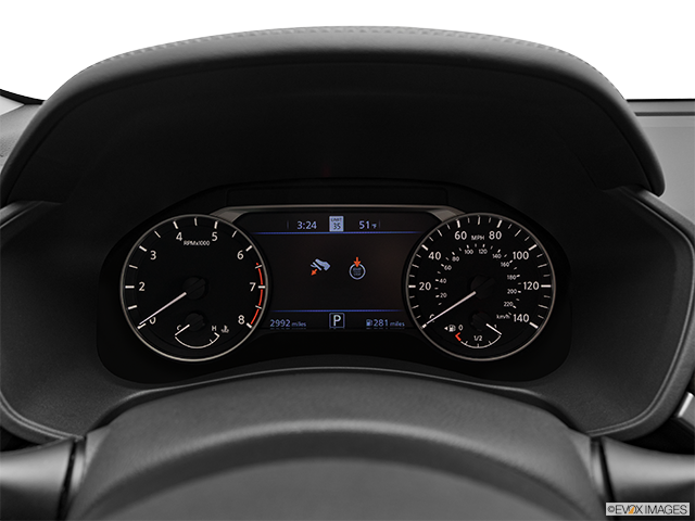 2023 Nissan Altima | Speedometer/tachometer