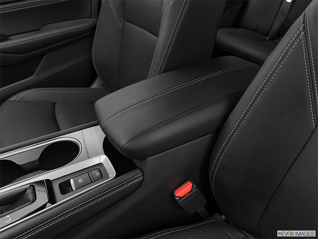 2023 Nissan Altima | Front center console with closed lid, from driver’s side looking down