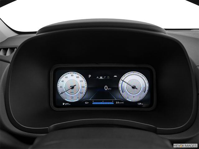 2023 Hyundai KONA electric | Speedometer/tachometer