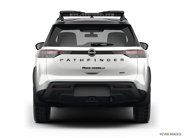 2023 Nissan Pathfinder | Low/wide rear