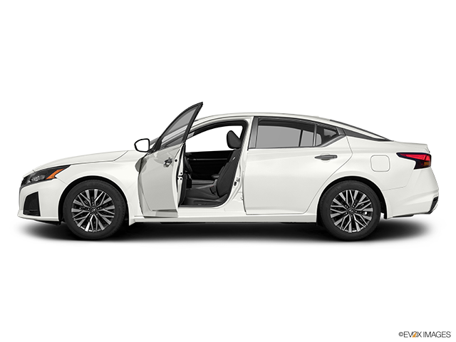 2023 Nissan Altima | Driver's side profile with drivers side door open