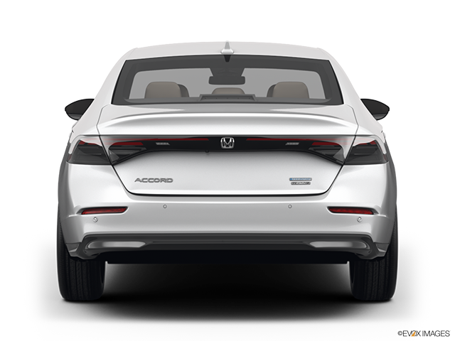 2023 Honda Accord Hybrid | Low/wide rear
