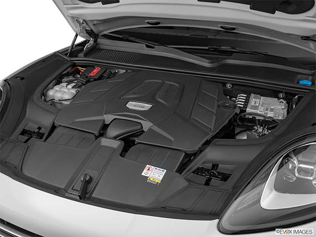2024 Porsche Cayenne | Engine