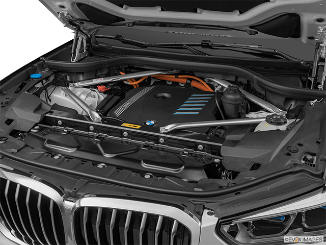 2023 BMW X5 | Engine