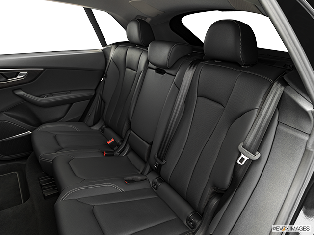 2023 Audi Q8 | Rear seats from Drivers Side