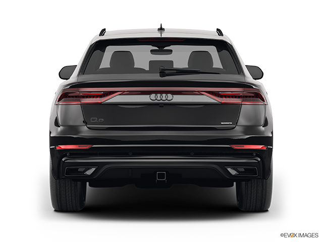 2023 Audi Q8 | Low/wide rear