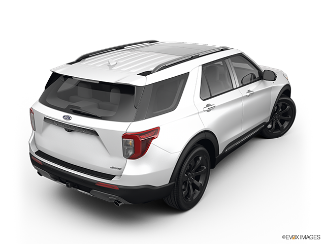 2023 Ford Explorer | Rear 3/4 angle view